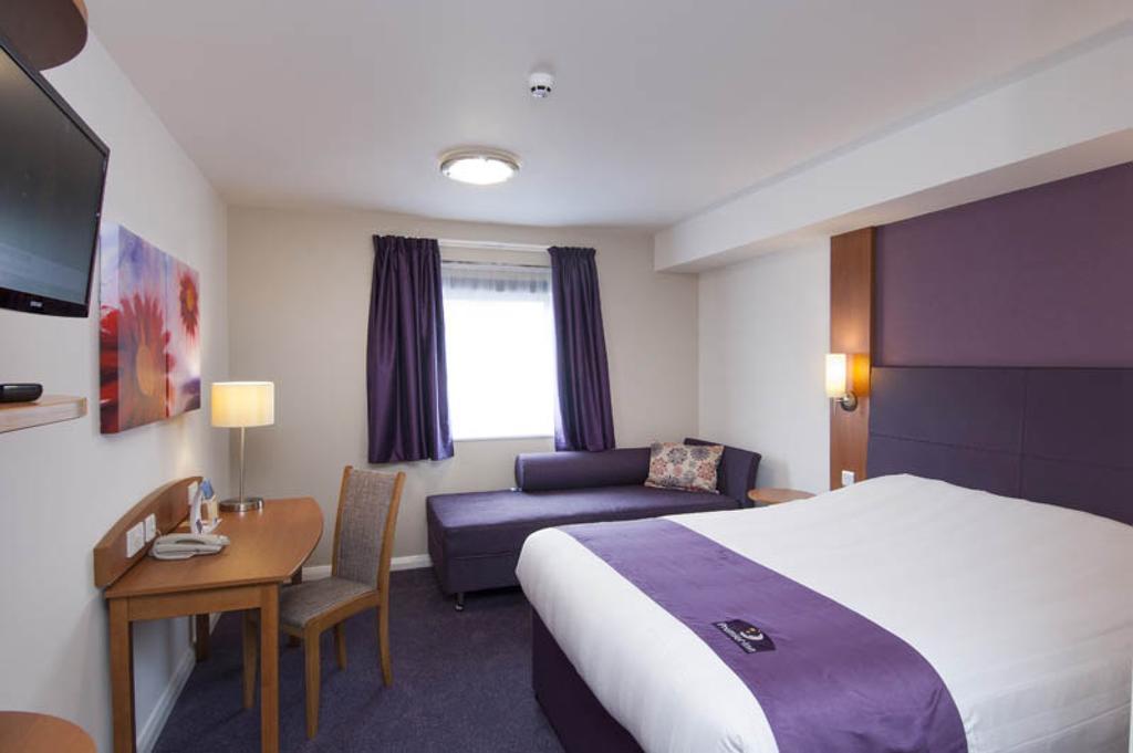 Premier Inn Derry / Лондондерри Номер фото