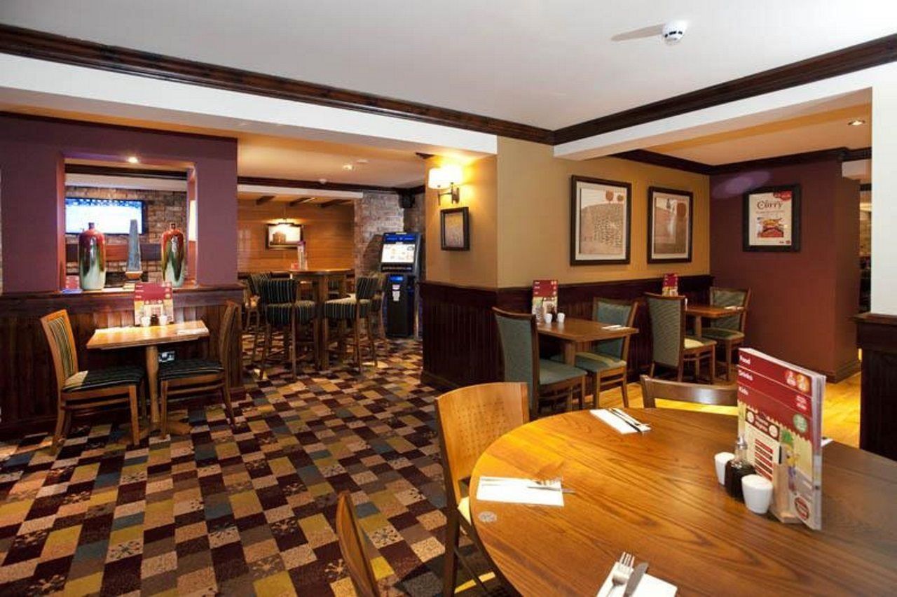Premier Inn Derry / Лондондерри Экстерьер фото