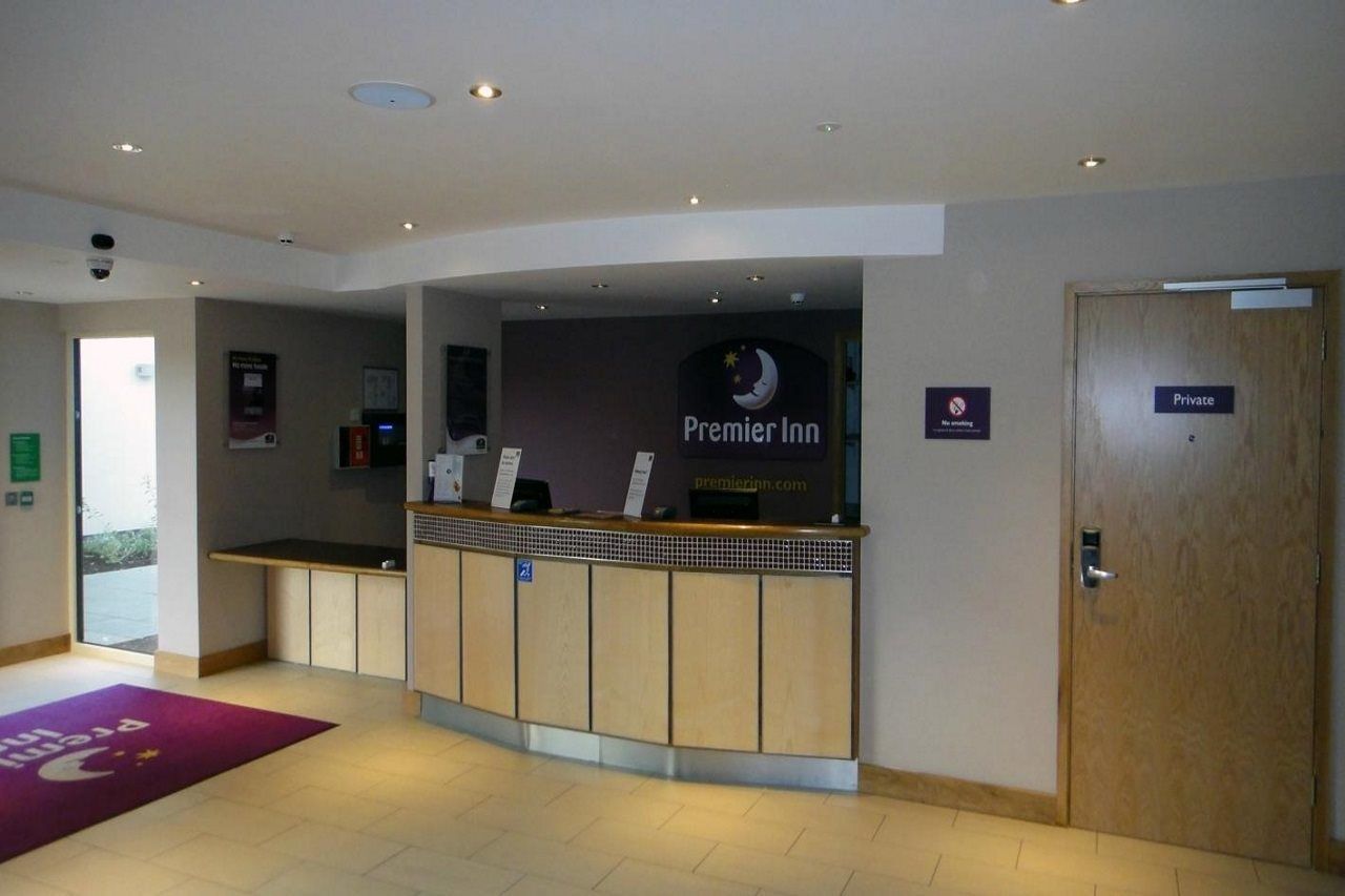 Premier Inn Derry / Лондондерри Экстерьер фото