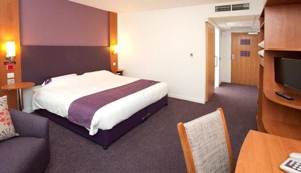 Premier Inn Derry / Лондондерри Экстерьер фото